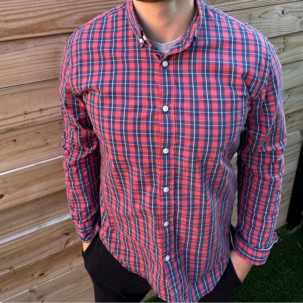 J. Crew - slim fit button-up shirt - size Large